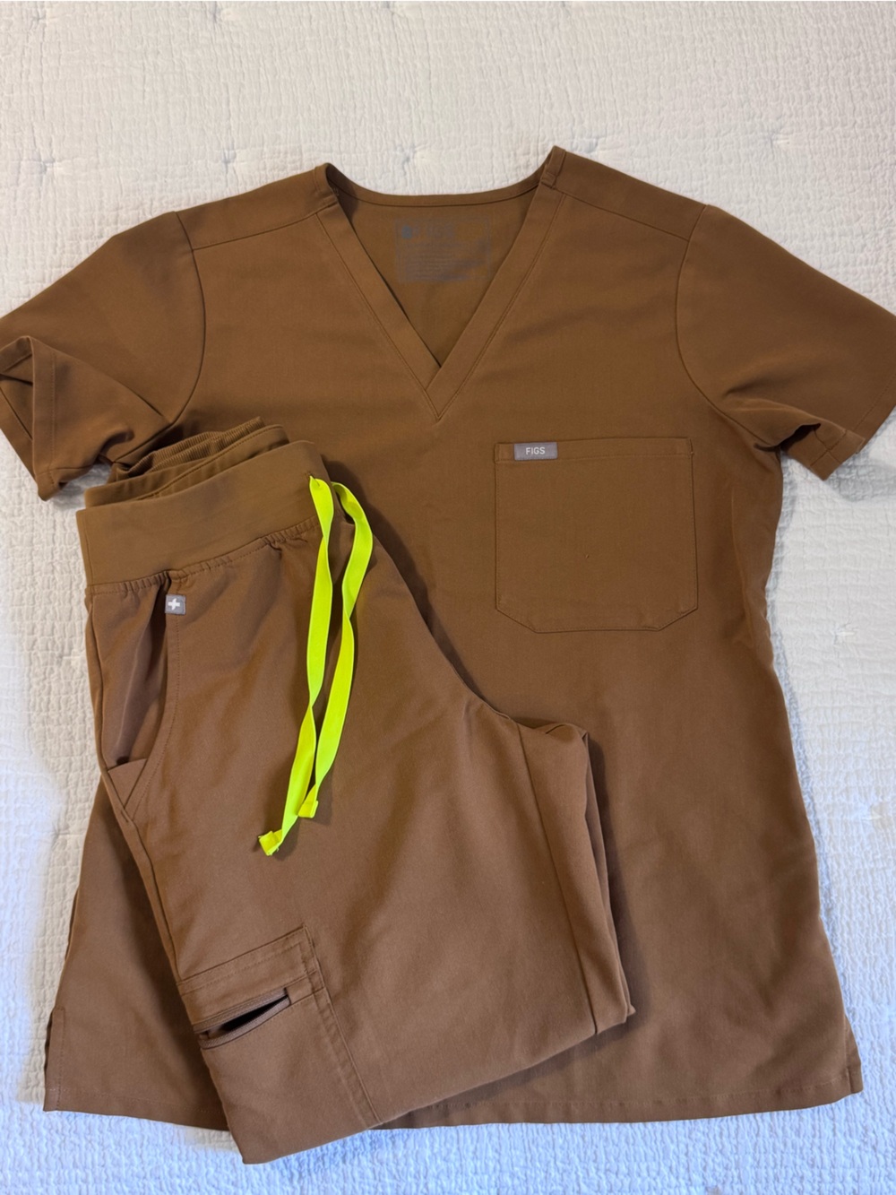 Figs Earth XS top XS petite bottom
